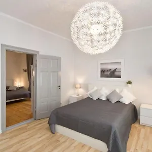  Apartament Pulse Lu With Parking, Beach & Pier 600m